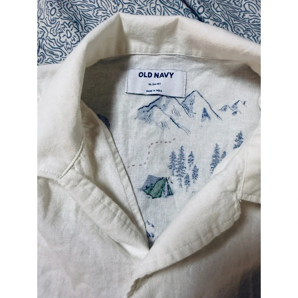 Old Navy Size XL Boy Printed Short-Sleeve Linen-Blend Buttom Up Shirt Travel